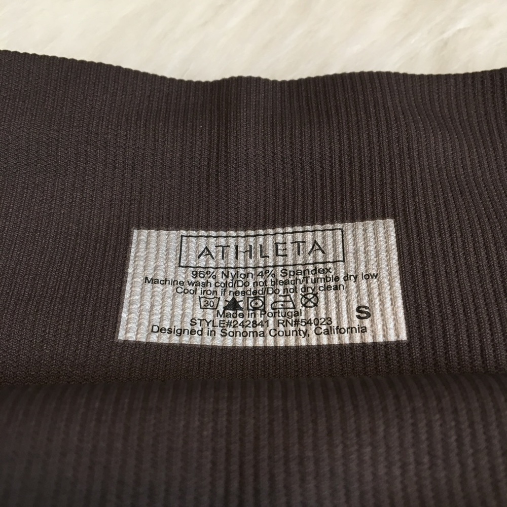 Athleta | Solid Gray Capris Cropped Leggings - image 6